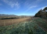 BIVIO DI RAVI IN POSIAZIONE PANORAMICA CASALE CON LAGO 