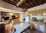BAGNO DI GAVORRANO CAMPAGNA, A POCHI MINUTI DAL CENTRO CASA INDIPENDETE CON TERRENO