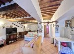 BAGNO DI GAVORRANO CAMPAGNA, A POCHI MINUTI DAL CENTRO CASA INDIPENDETE CON TERRENO