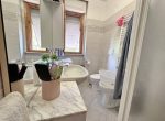 BAGNO DI GAVORRANO IN ZONA CENTRALE AMPIO APPARTAMENTO CON GARAGE E CANTINA