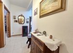 BAGNO DI GAVORRANO IN PICCOLA PALAZZINA VENDESI APPARTAMENTO CON GARAGE