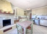 A POCHI MINUTI DAL CENTRO DI BAGNO DI GAVORRANO BELLISSIMA CASA IN CAMPAGNA